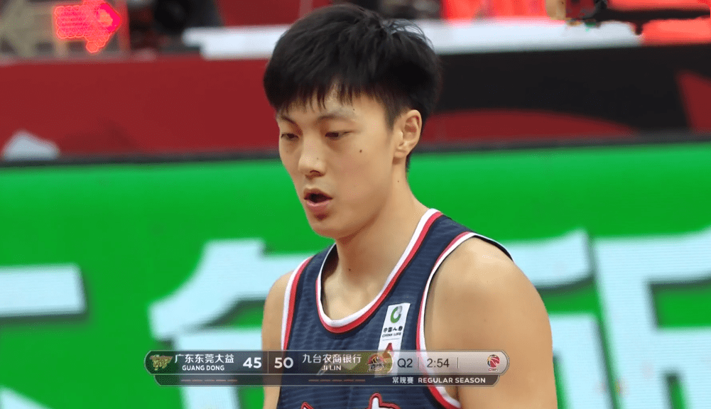 赛地聚焦：荷甲清晨热度飙升，孟菲斯灰熊手感冰凉，气氛紧张，数据趋势出现新变化的简单介绍-MK体育