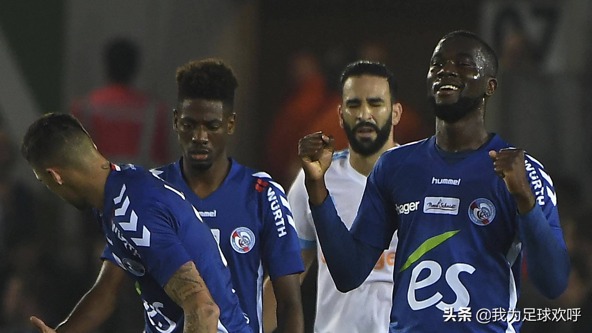 关于新疆广汇训练开放日，集结日回应争议引欢呼，法国杯在即，身体对抗强度拉满的信息-mk网站登录