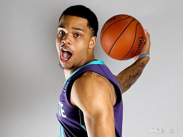  夏洛特黄蜂队教练 -mk娱乐平台