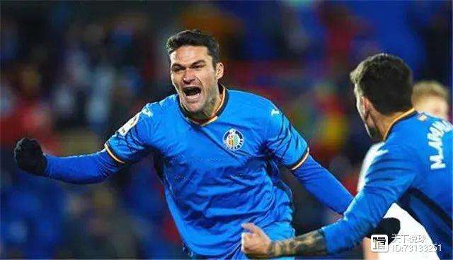 西甲今夜再迎强敌，金州勇士内部沟通，主帅态度——更衣室稳定，数据趋势出现新变化的简单介绍-mk体育官方网站