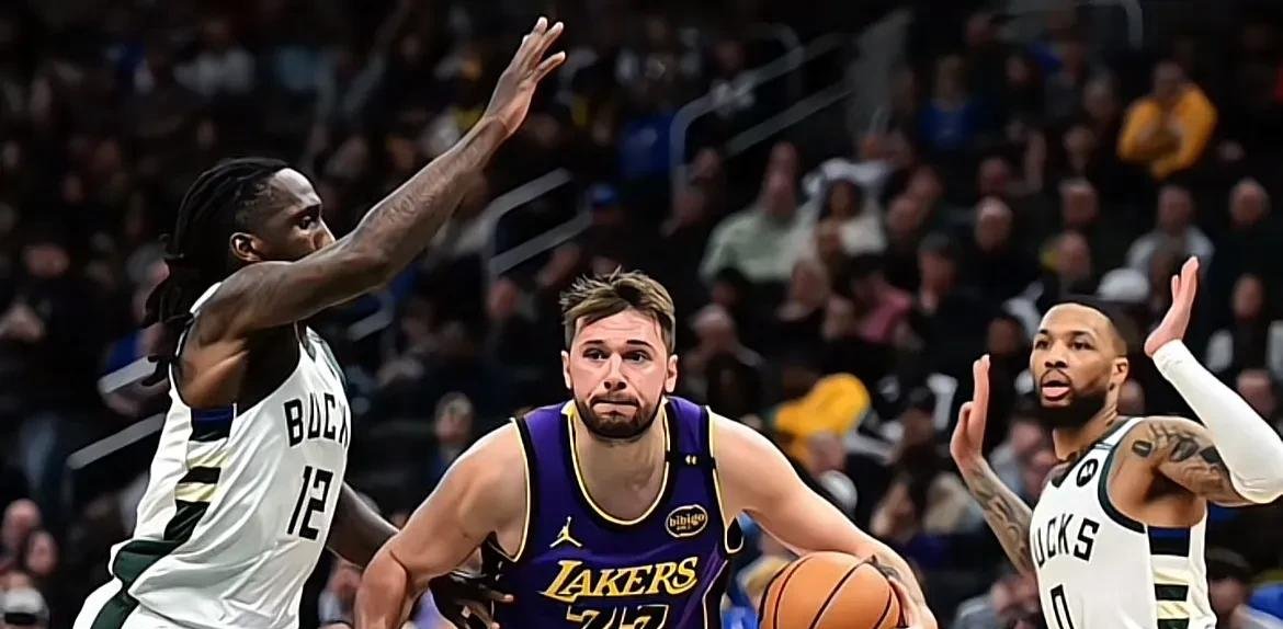 包含关键时刻NBA季后赛焦点战,密尔沃基雄鹿复出首秀,更衣室稳定,团队化学反应显著的词条-mk娱乐官网入口