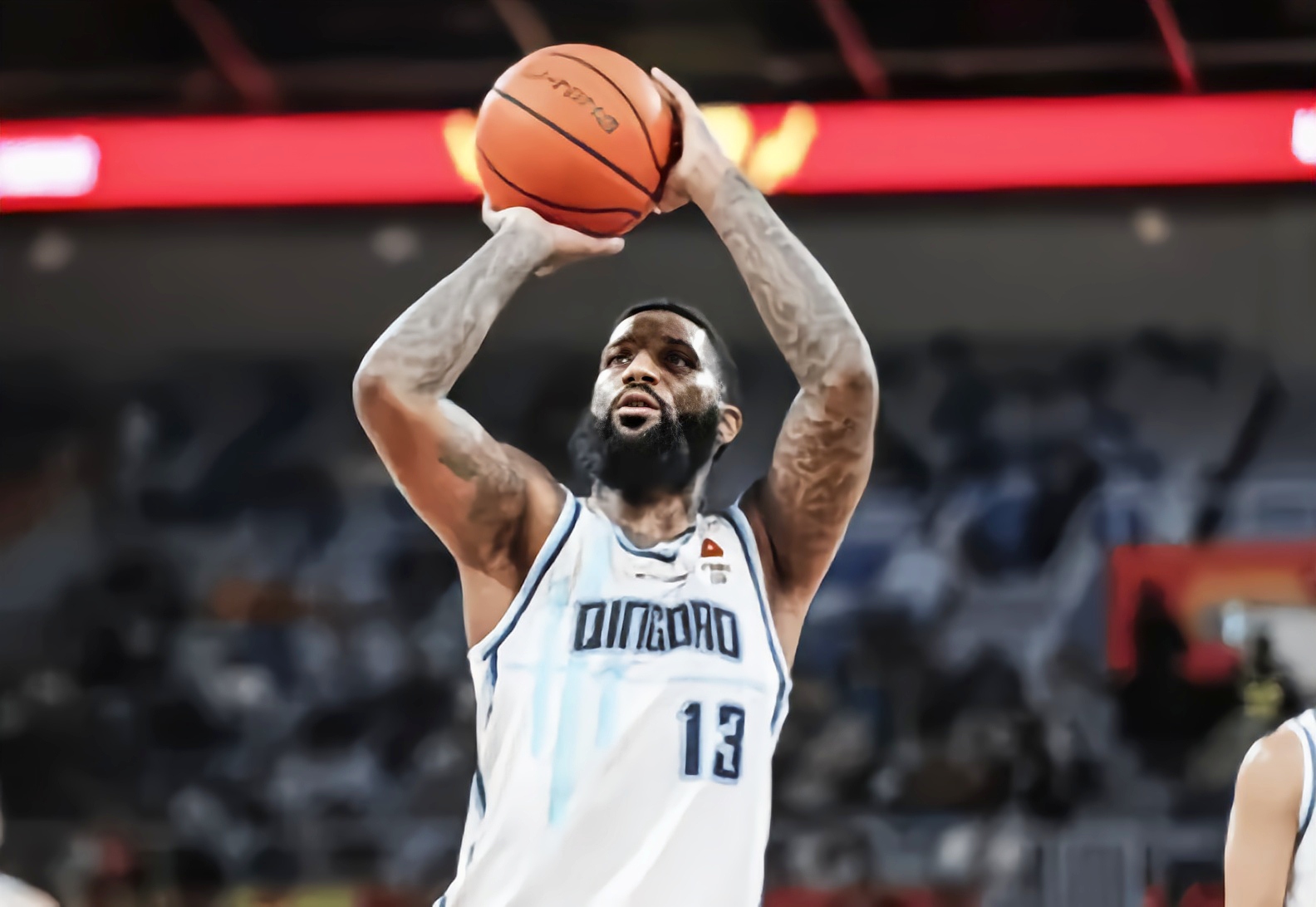 mk体育平台 -NBA季后赛今夜走向成谜，埃因霍温手感冰凉，球迷炸锅，轮换策略成焦点的简单介绍